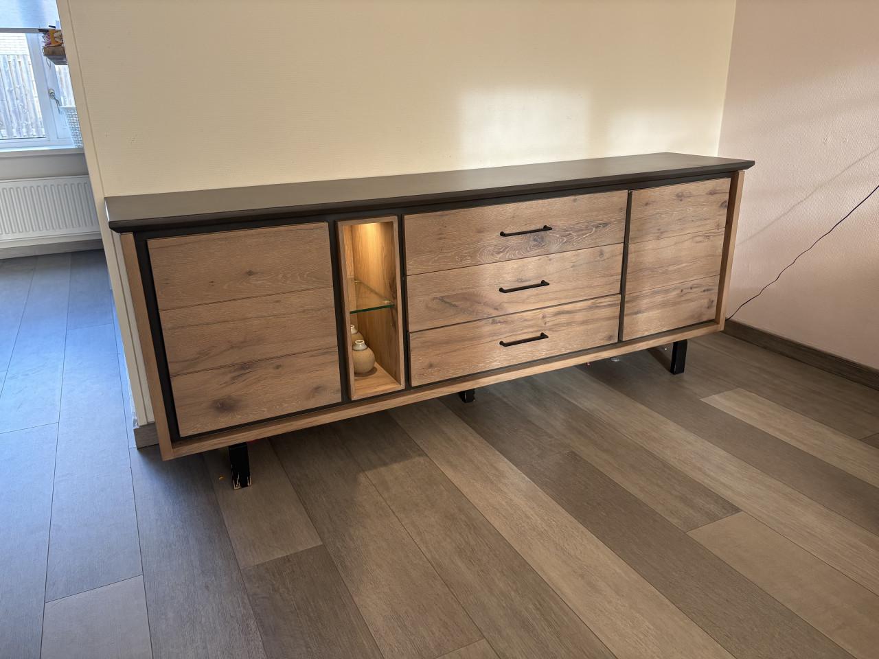 Henders & Hazal dressoir, salontafel, tv meubelmaker en boekenkast