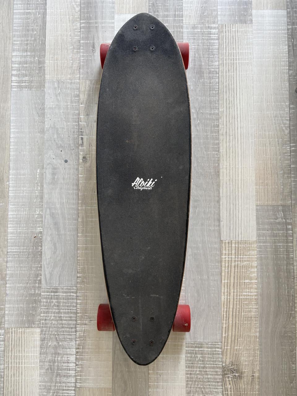 Ailoki longboard
