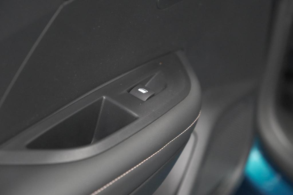 Peugeot 2008 hybrid 136 e-dcs6 allure | 360 camera | adaptieve cruise contr