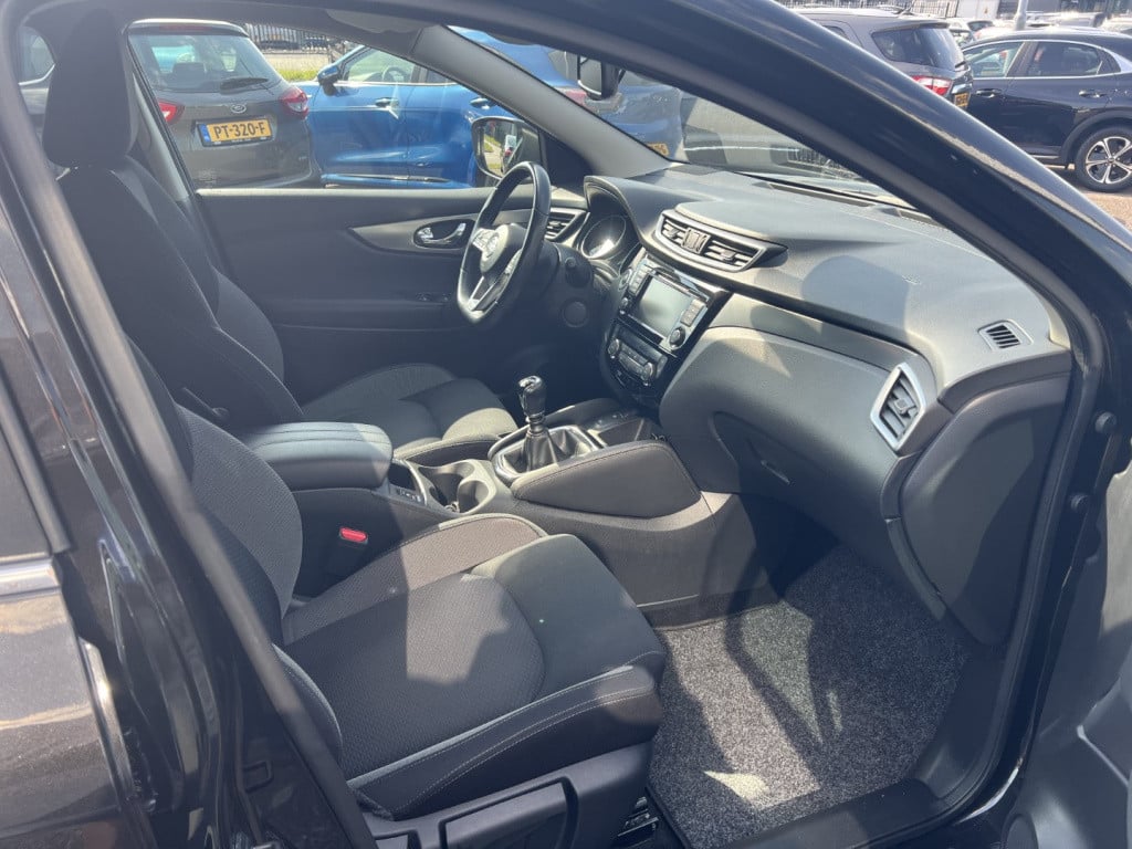 Nissan Qashqai 1.3 dig-t 160pk dct n-connecta , trekhaak