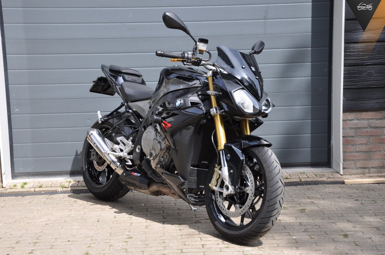 BMW S1000R