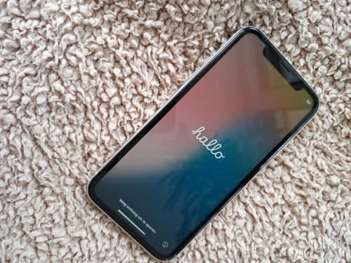 APPLE iPhone 11 - 64 GB Wit