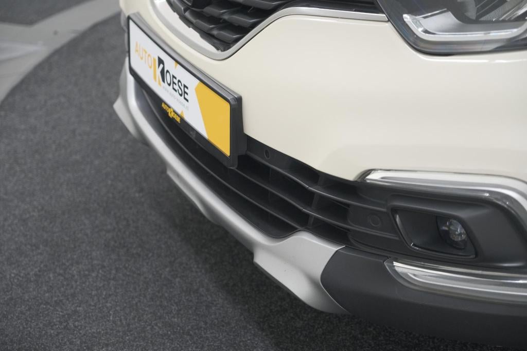 Renault Captur tce 120 edc intens | camera | dodehoekdetectie | navigatie |