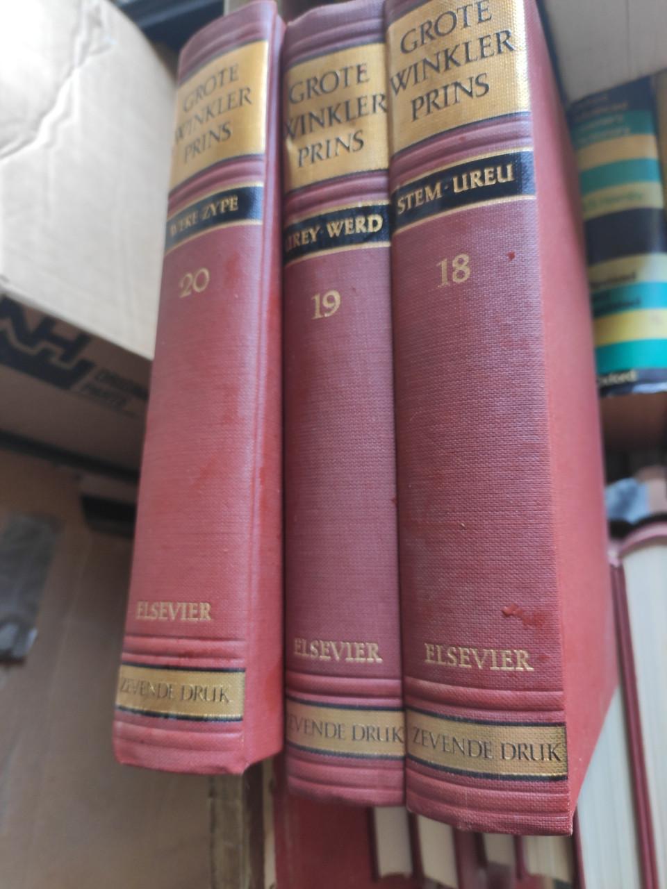 Winkler Prins Encyclopedie.