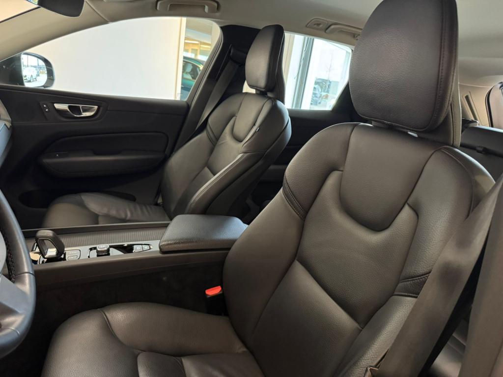 Volvo XC60 2.0 b4 business pro