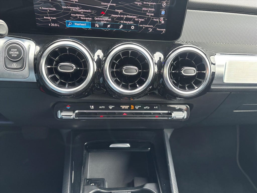 Mercedes-Benz Glb 180 136pk 7g-dct business line| camera| navi| keyless| ri