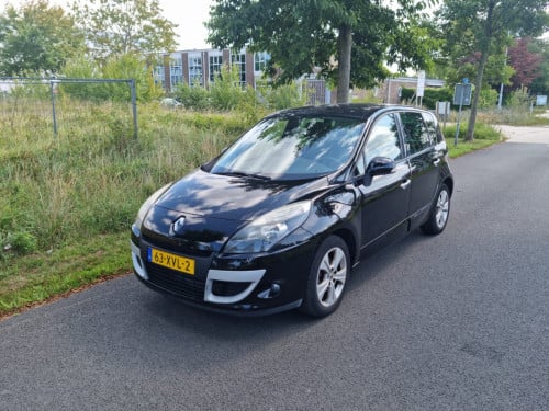 Renault scenic 1.4tce 130 pk 89000km bj 10-2011