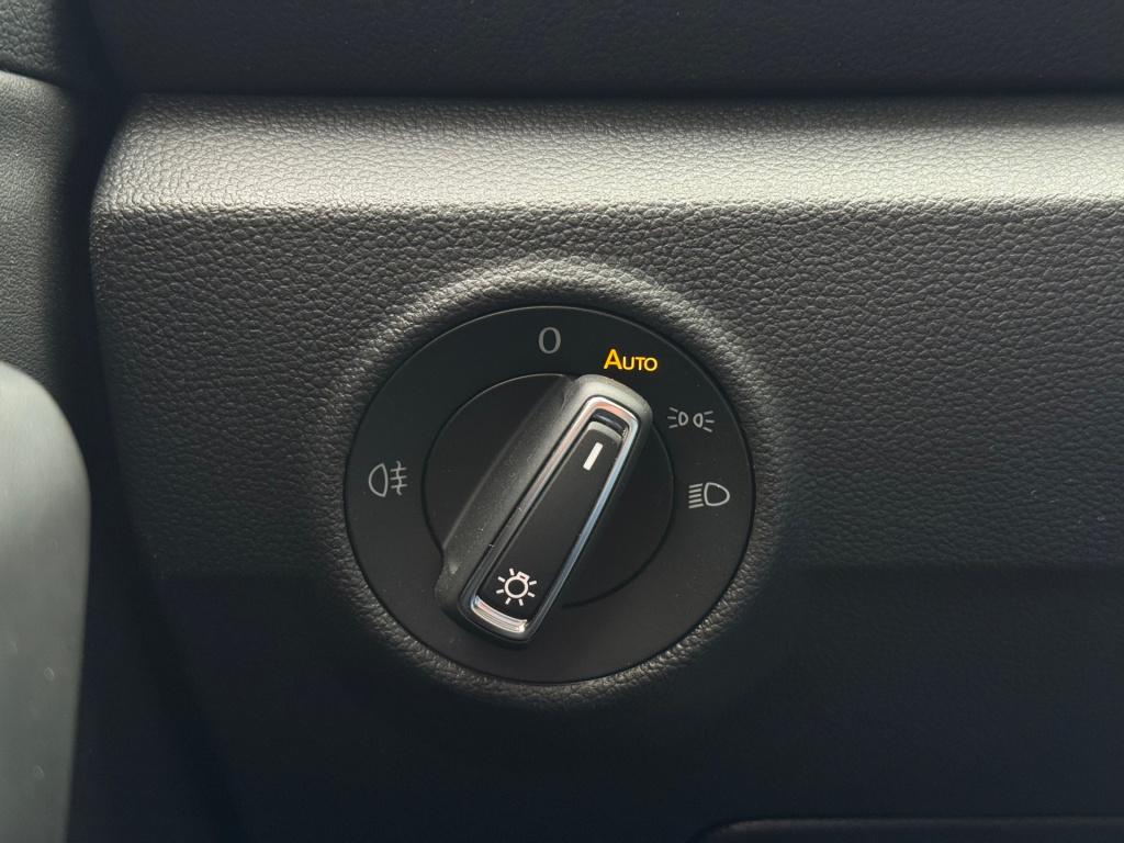 Volkswagen T-roc 1.0 tsi goal edition * stoelverwarming * carplay * camera