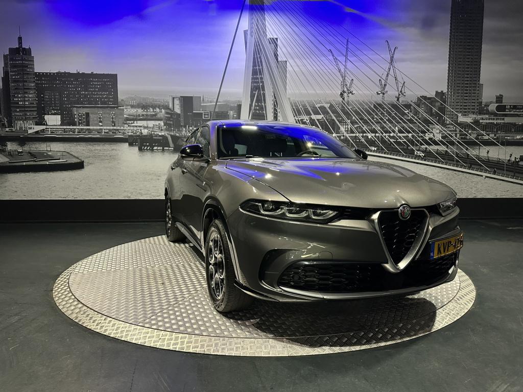Alfa Romeo Tonale 1.3 ibrida plug-in q4