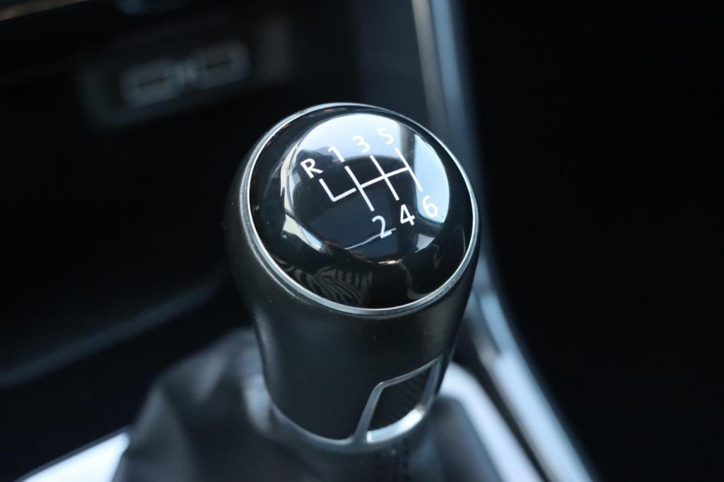 Volkswagen T-roc 1.5 tsi sport