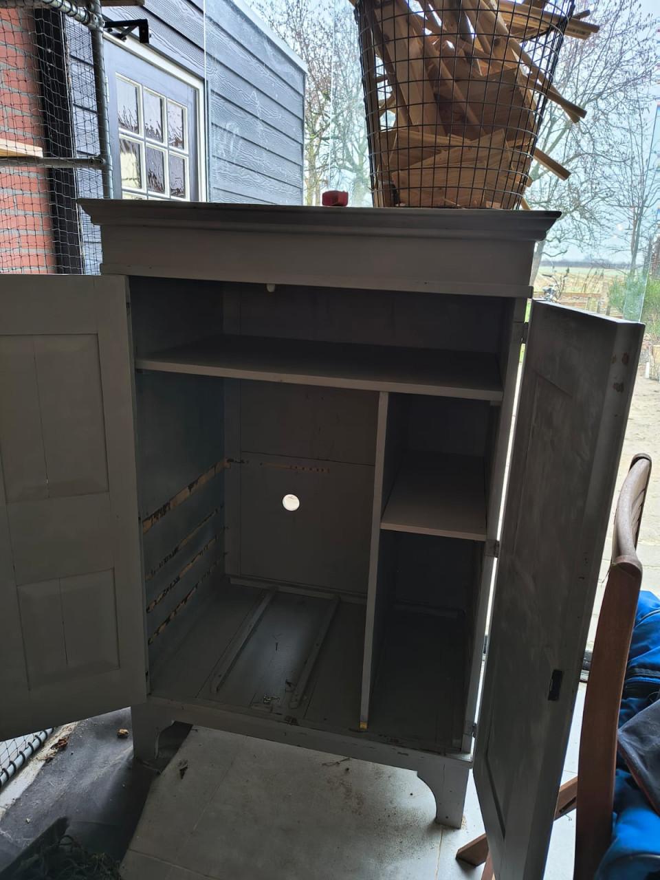 GRATIS opknappertje brocante kast