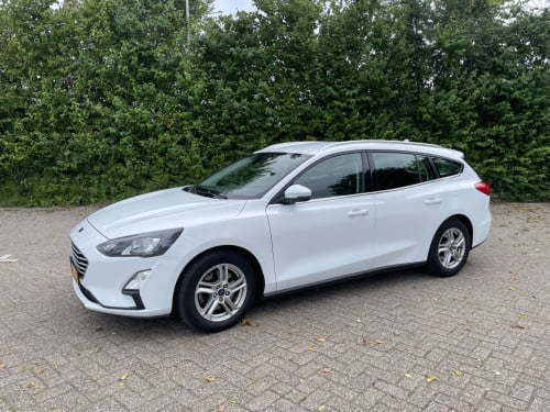 Ford Focus Wagon Trend Business 1.0 EcoBoost 2019 met trekhaak en CarPlay