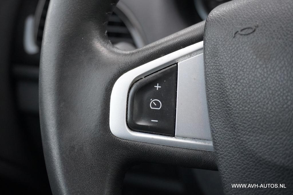 Renault Megane 1.6 parisienne