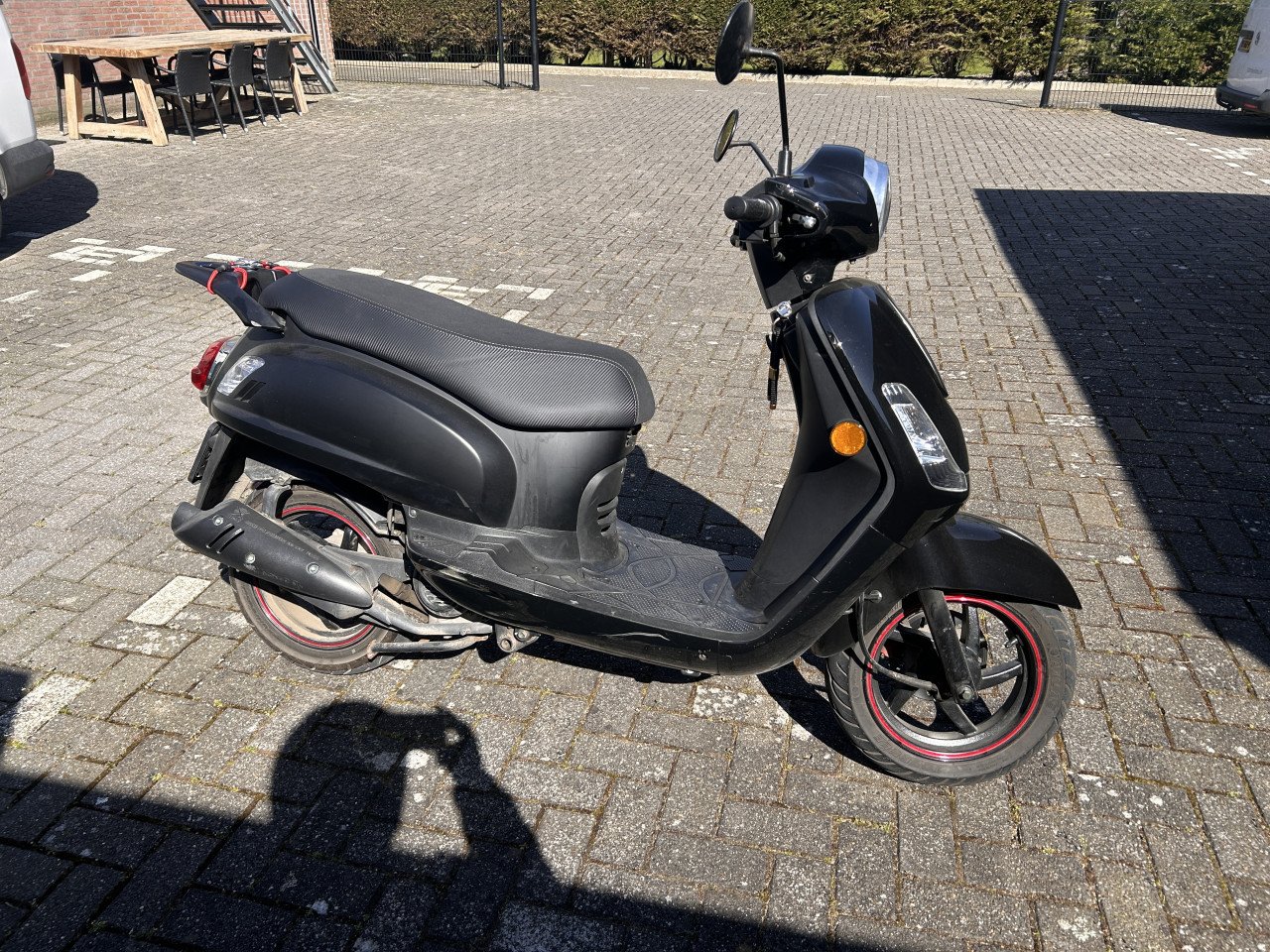 Sym Fiddle 2 45km scooter