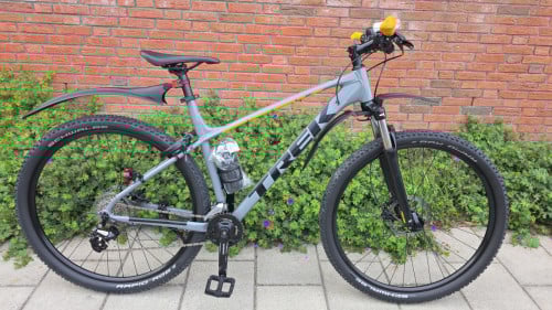 TREK | MARLIN 6 | 29 INCH | FRAME 52 CM | 2X8 | NETTE STAAT!