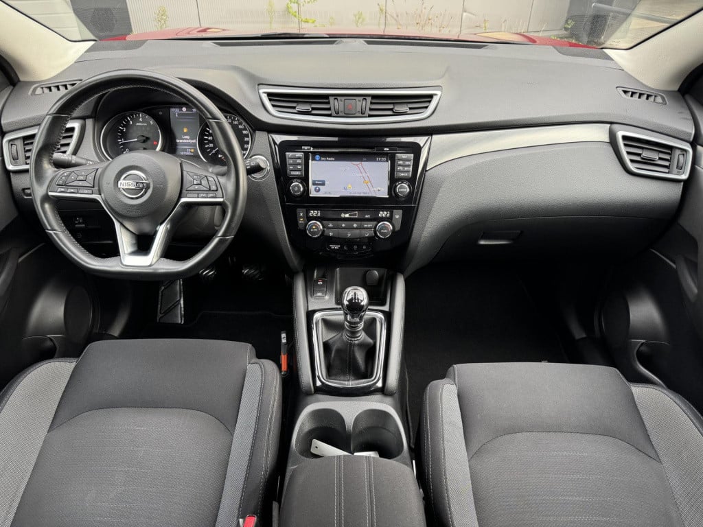 Nissan Qashqai 1.2 n-connecta design pack | trekhaak | navigatie | 360° cam