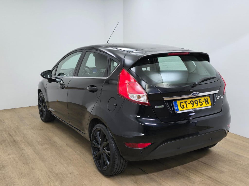 Ford Fiesta occasion met cruisecontrol en bluetooth connecten | tweedehands