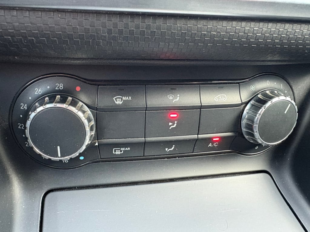 Mercedes-Benz A-Klasse 180 ambition