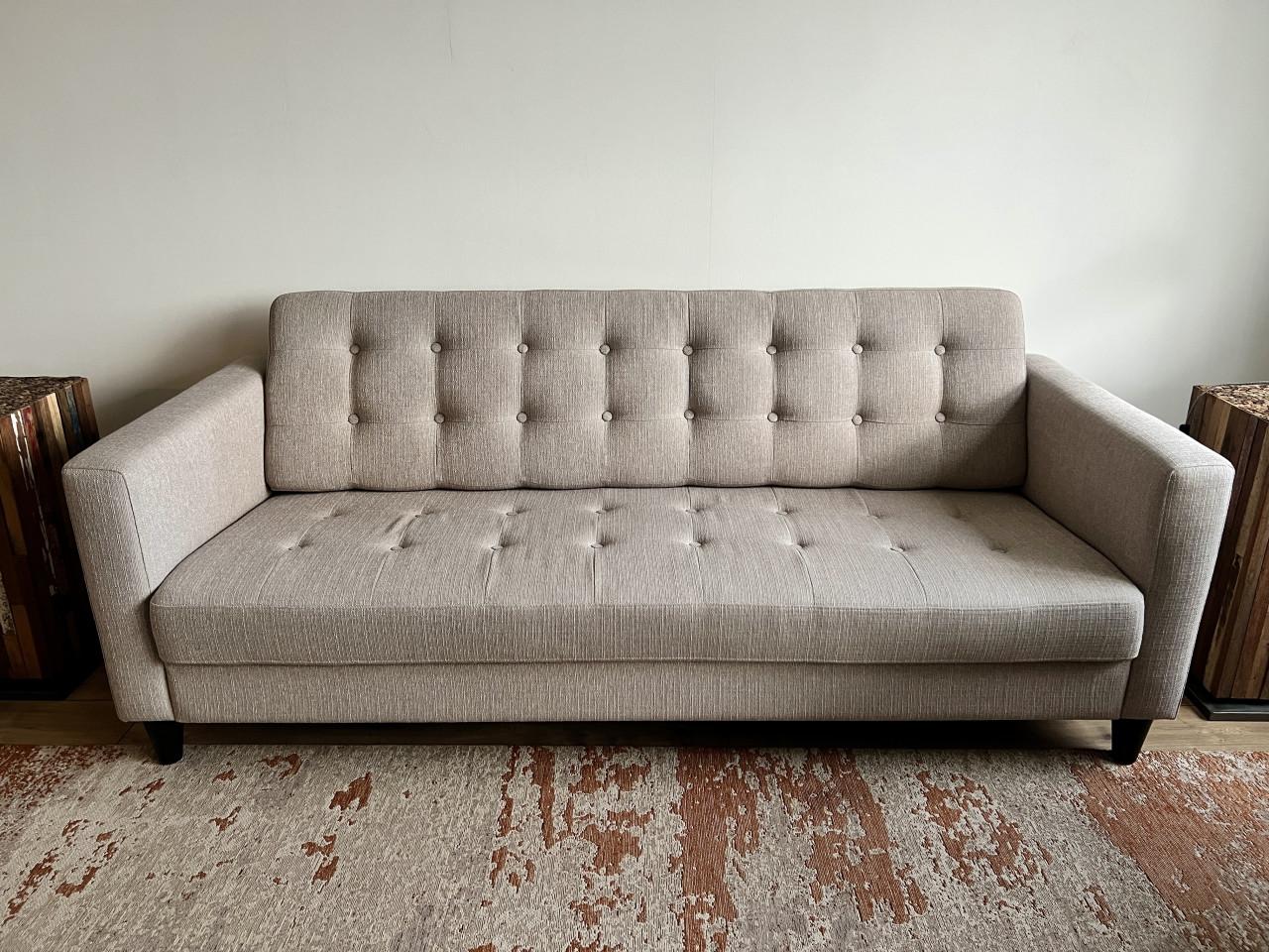 Bankstel driezits zo goed als nieuw