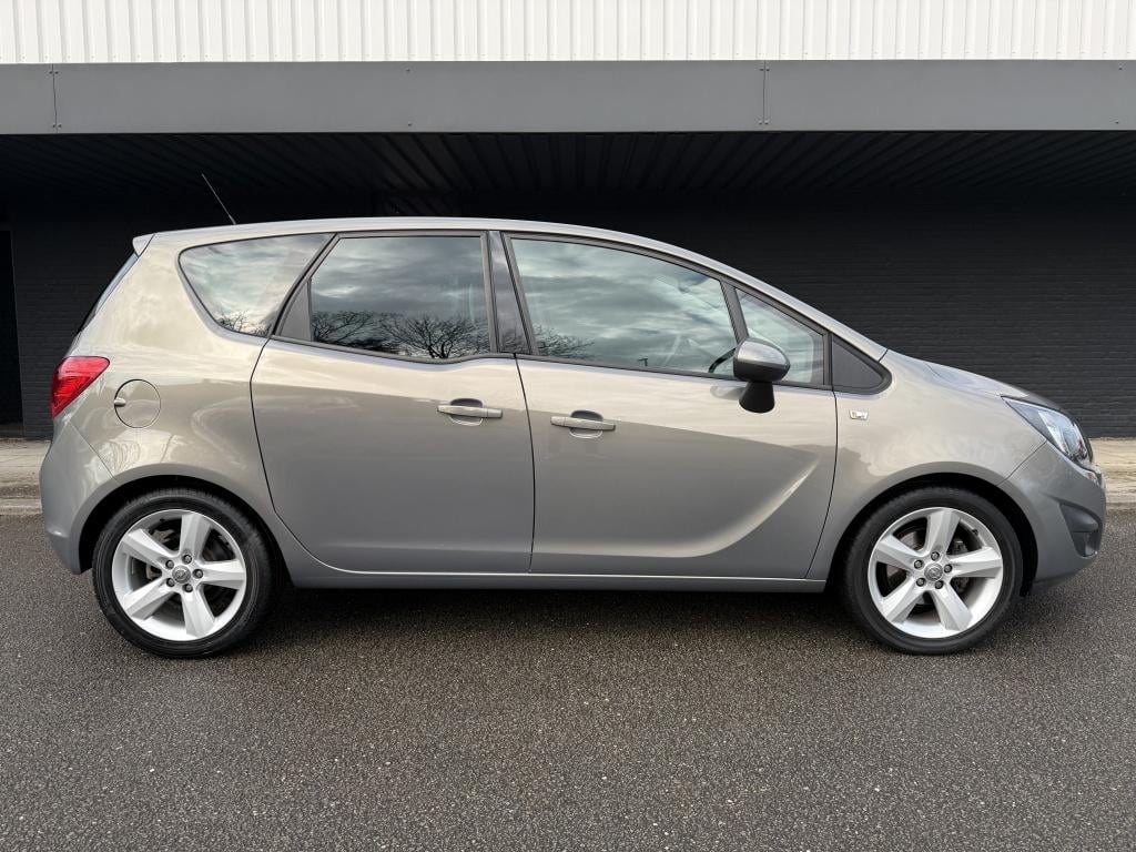 Opel Meriva 1.4 turbo cosmo - 69.000km - luxe uitvoering! -