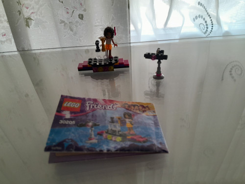 Lego Friends: Popster rode loper 30205