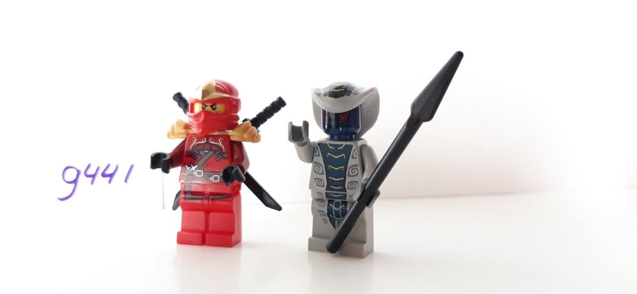 Lego Ninjago 9441: Kai's Zwaardbike