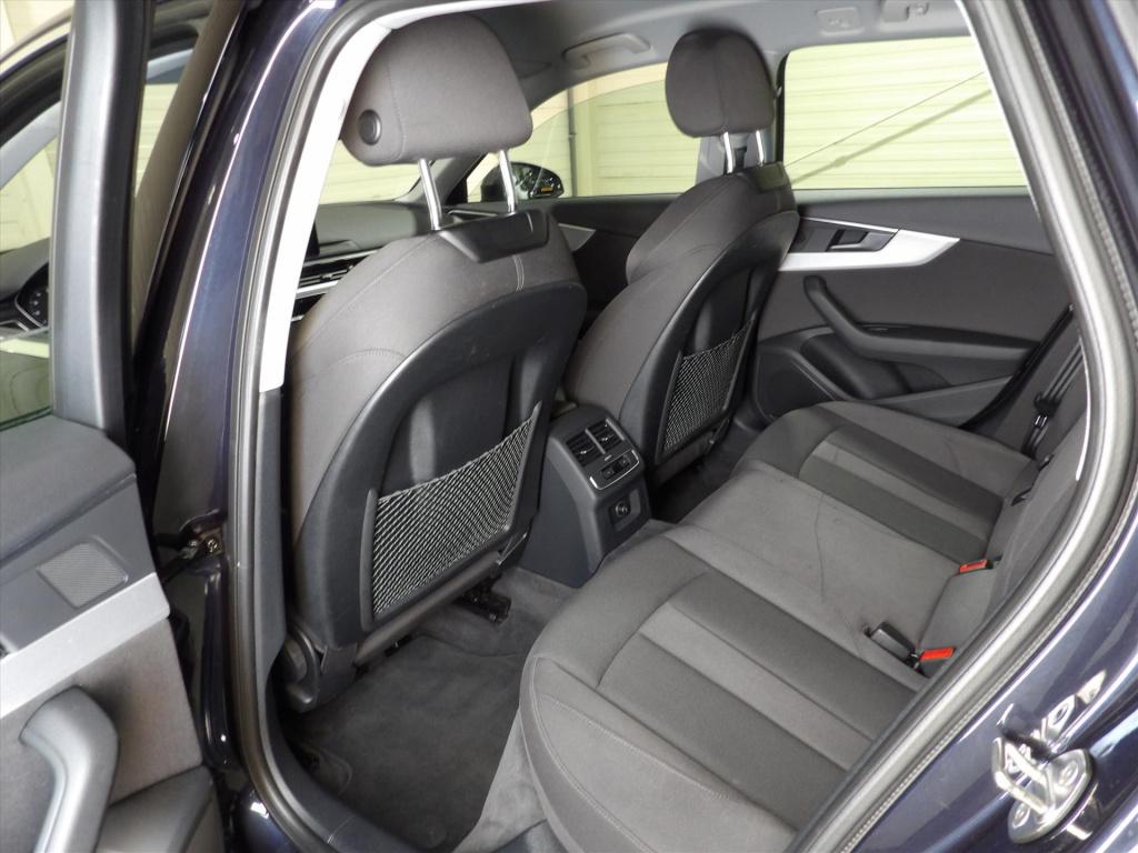 Audi A4 avant 1.4 tfsi 150pk s tronic lease edition