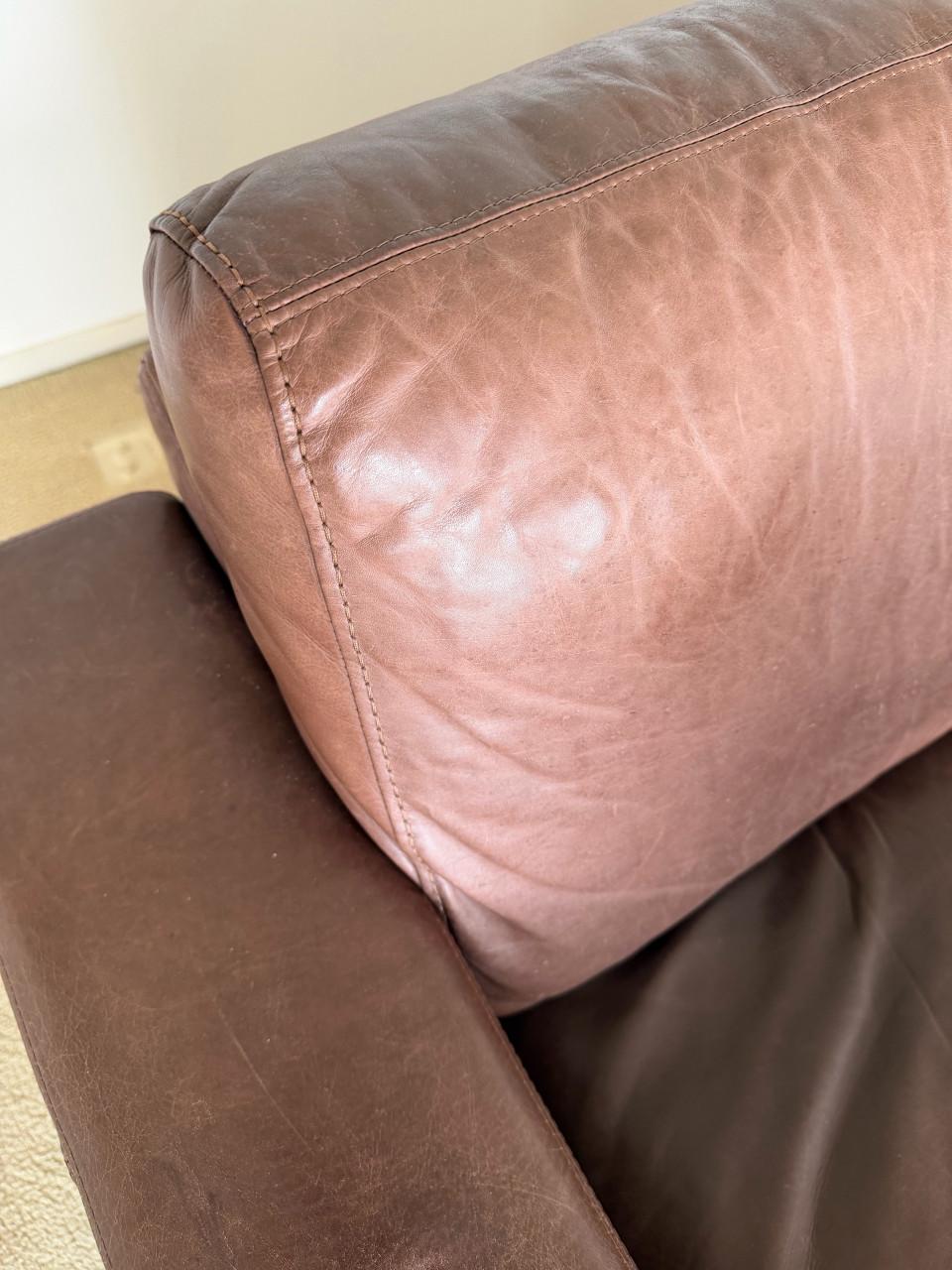 Lederen bank donkerbruin