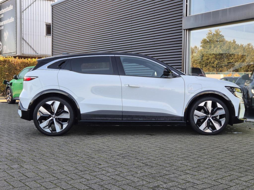 Renault Megane E-tech ev60 optimum charge techno 360° camera, blind spot de