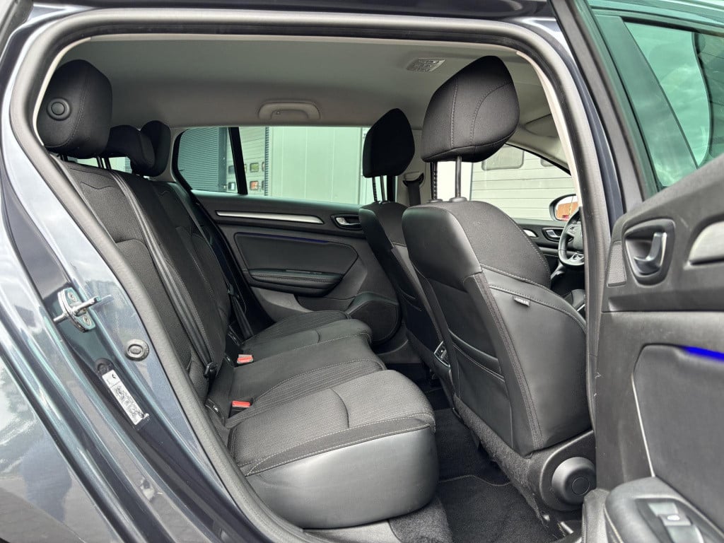 Renault Megane 1.3 tce bose easy life pack | navigatie full-map | camera | 