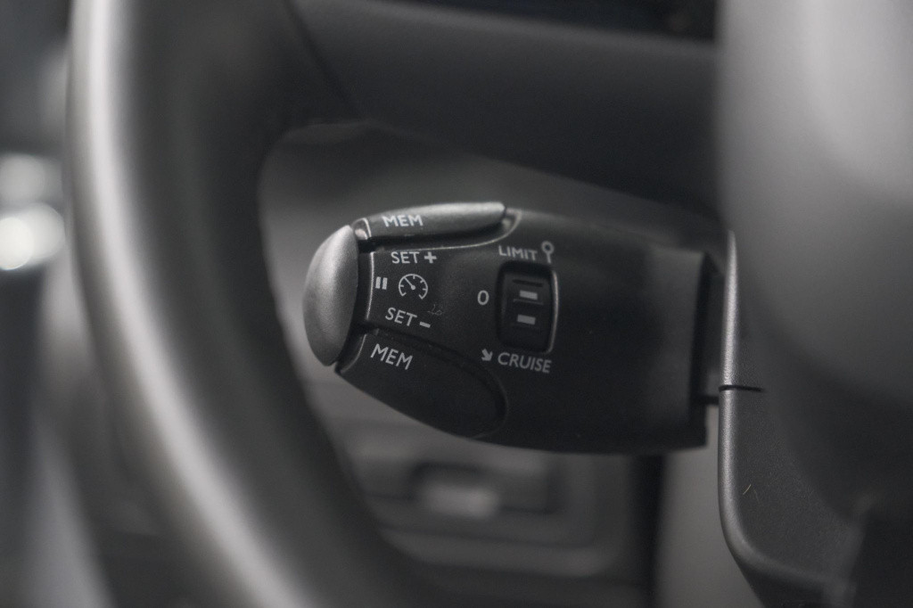 Citroen C3 Aircross puretech 110 max | parkeersensoren | apple carplay | cl