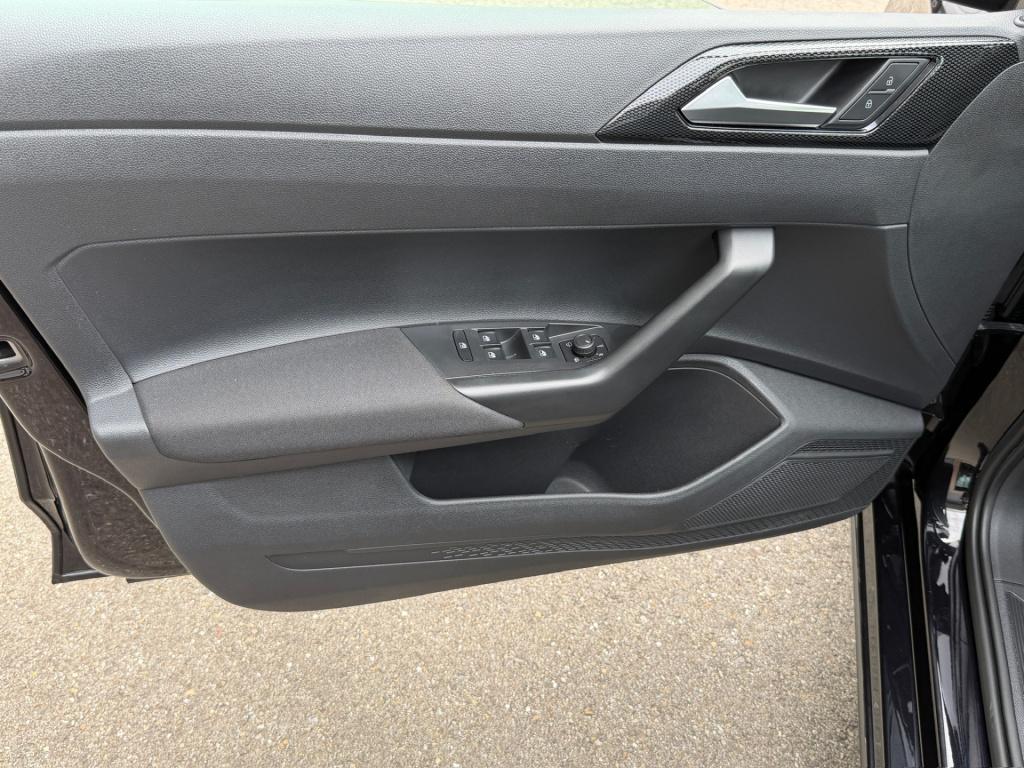 Volkswagen Polo 1.0 tsi life 95pk dsg | dode hoek | adapt. cruise | led | r