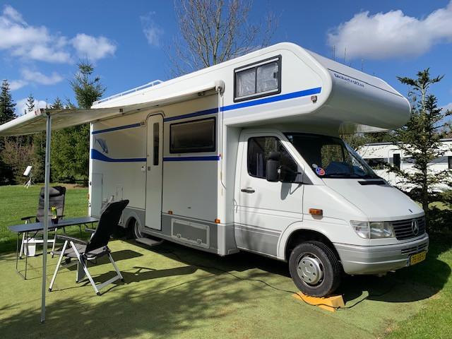 Camper