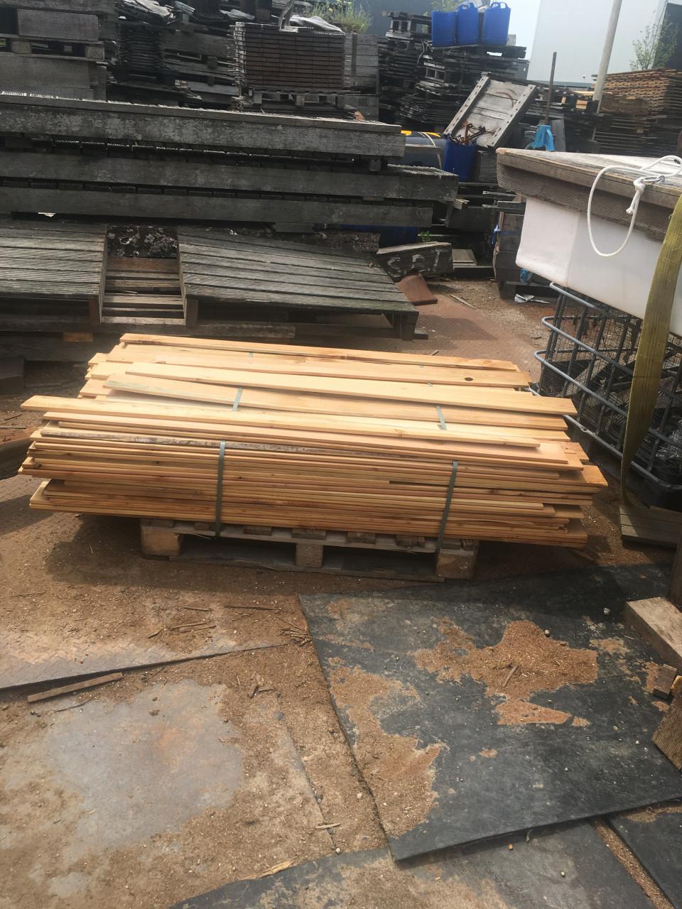 Douglas schuttingplanken 180cm lang 13,3 cm breed 1,6cm dik