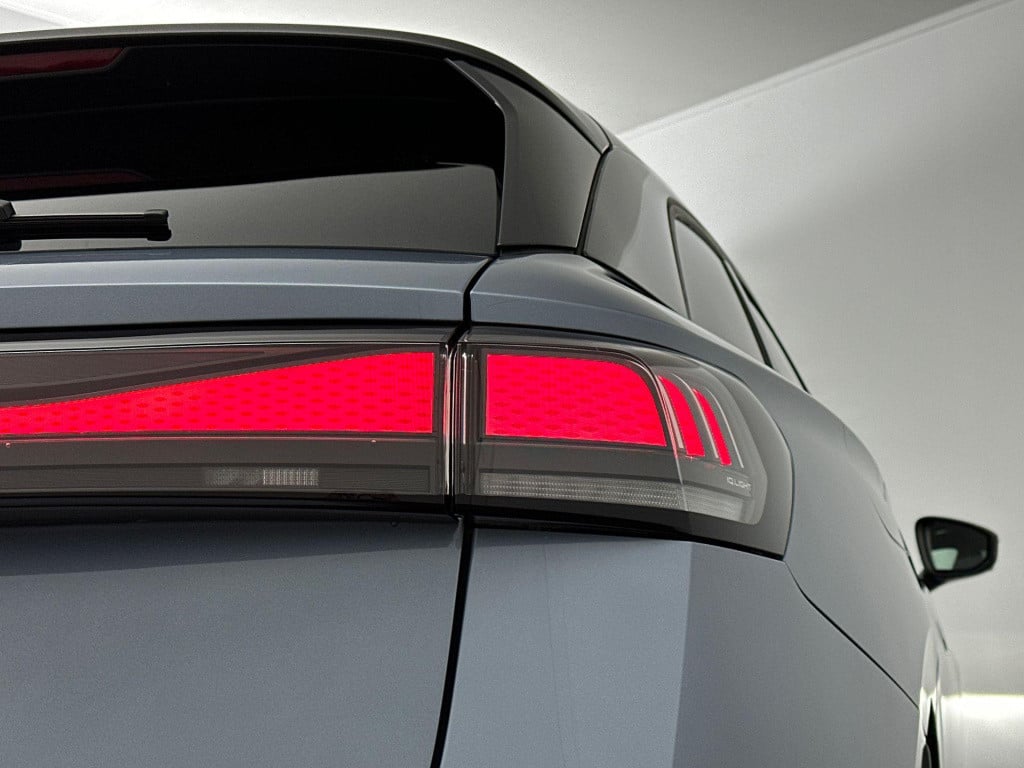 Volkswagen Id.7 tourer pro business 77 kwh 210 kw / 286 pk