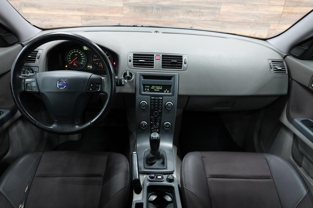 Volvo V50 1.8 edition i cruise | trekhaak | airco |