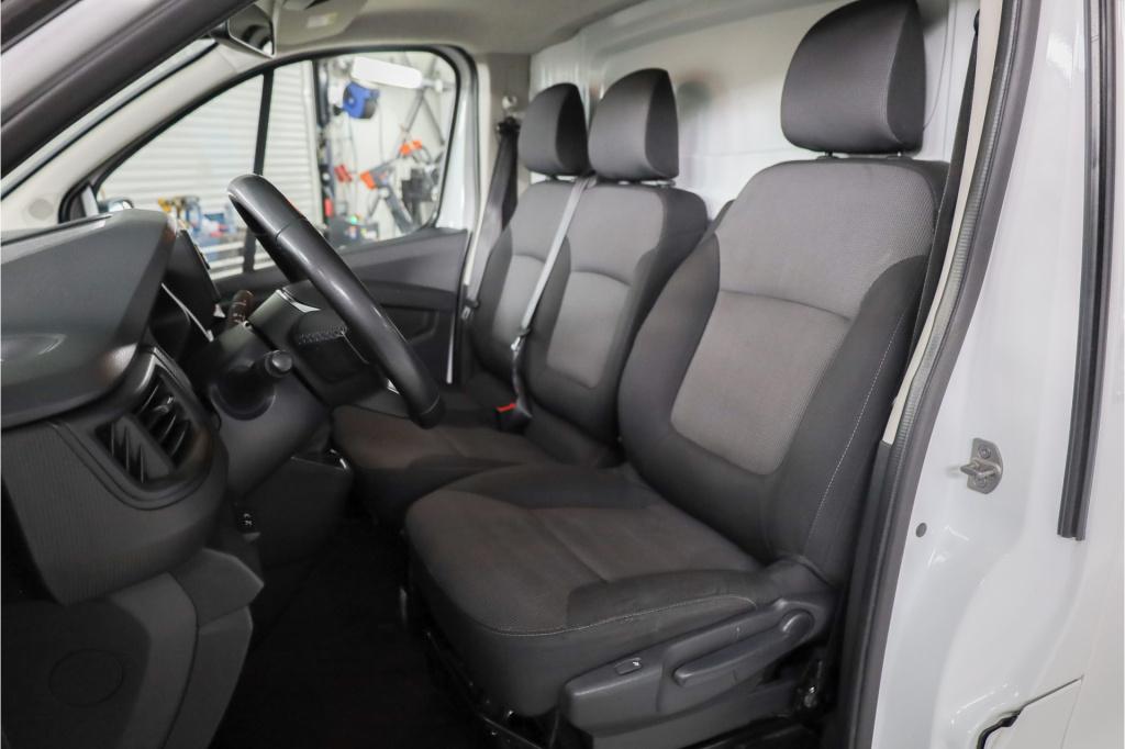 Renault Trafic 2.0 dci 130 t30 l2h1 comfort cam i trekhaak