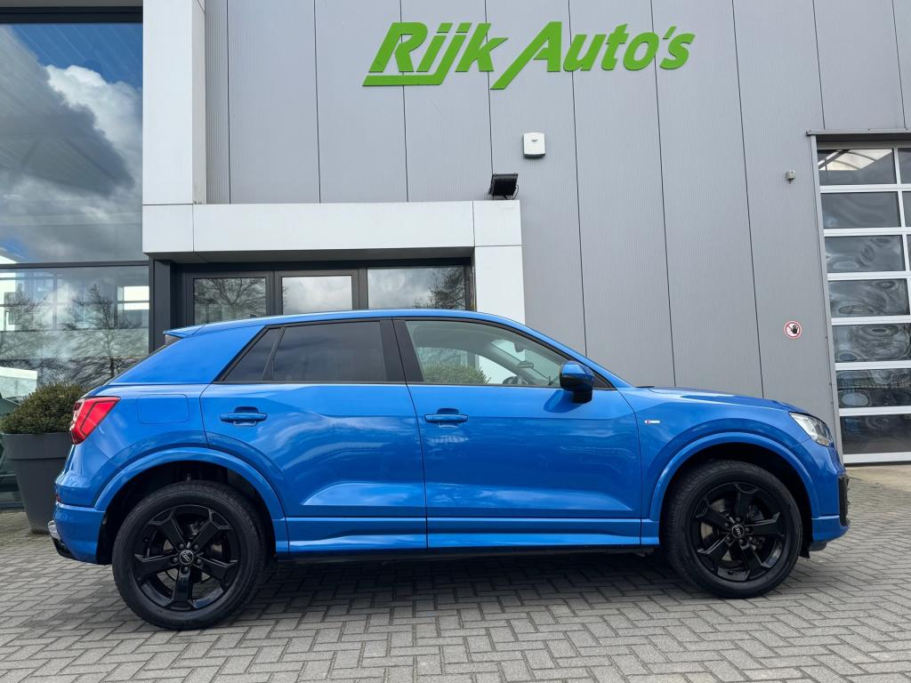 Audi Q2 30 tfsi s-line * matrix led * virtual cockpit * keyless * stoelverw