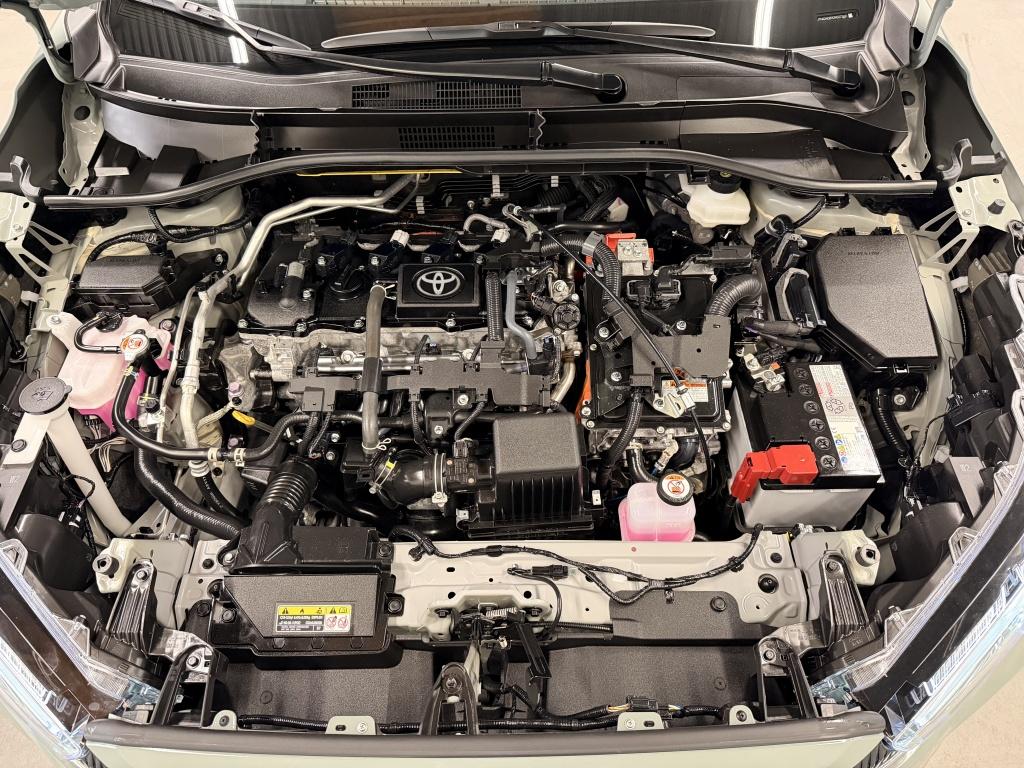 Toyota Corolla Cross hybrid 140 dynamic| adapt. cruise| stoel/stuur verw.| 