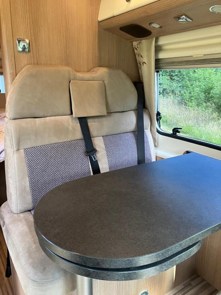 Carthago Malibu 600 LE Low Bed 2019 met 83.500km