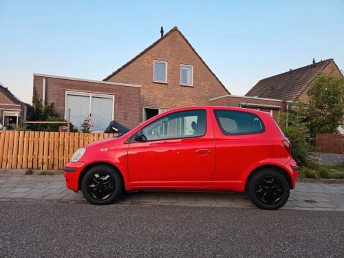 Toyota yaris 1.0