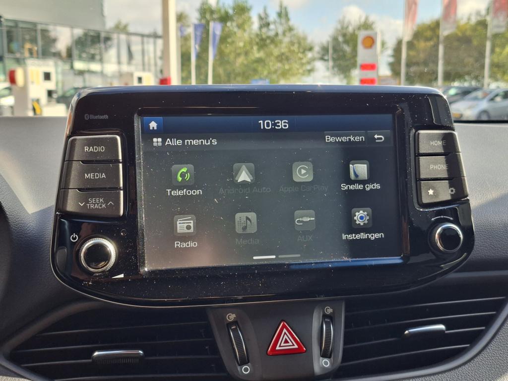 Hyundai I 30 wagon 1.4 t-gdi premium | camera | carplay | radio | trekhaak 