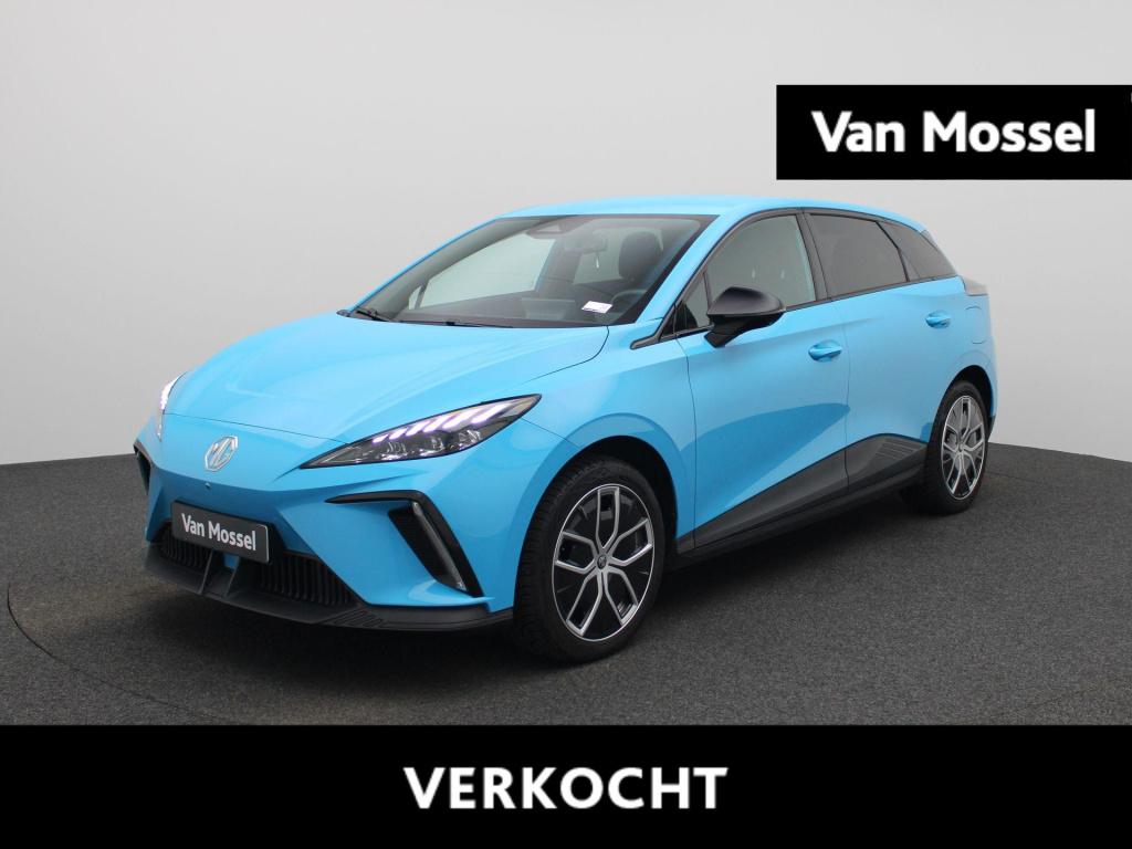 MG Mg4 64 kwh luxury all-season banden / navigatiesysteem / carplay / remot