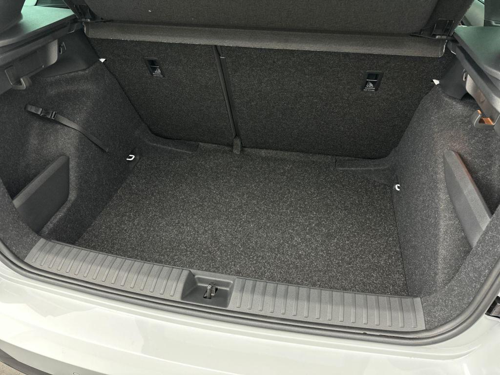 Skoda Kamiq monte carlo 1.0 tsi 85 kw / 115 pk suv 6 versn. ha