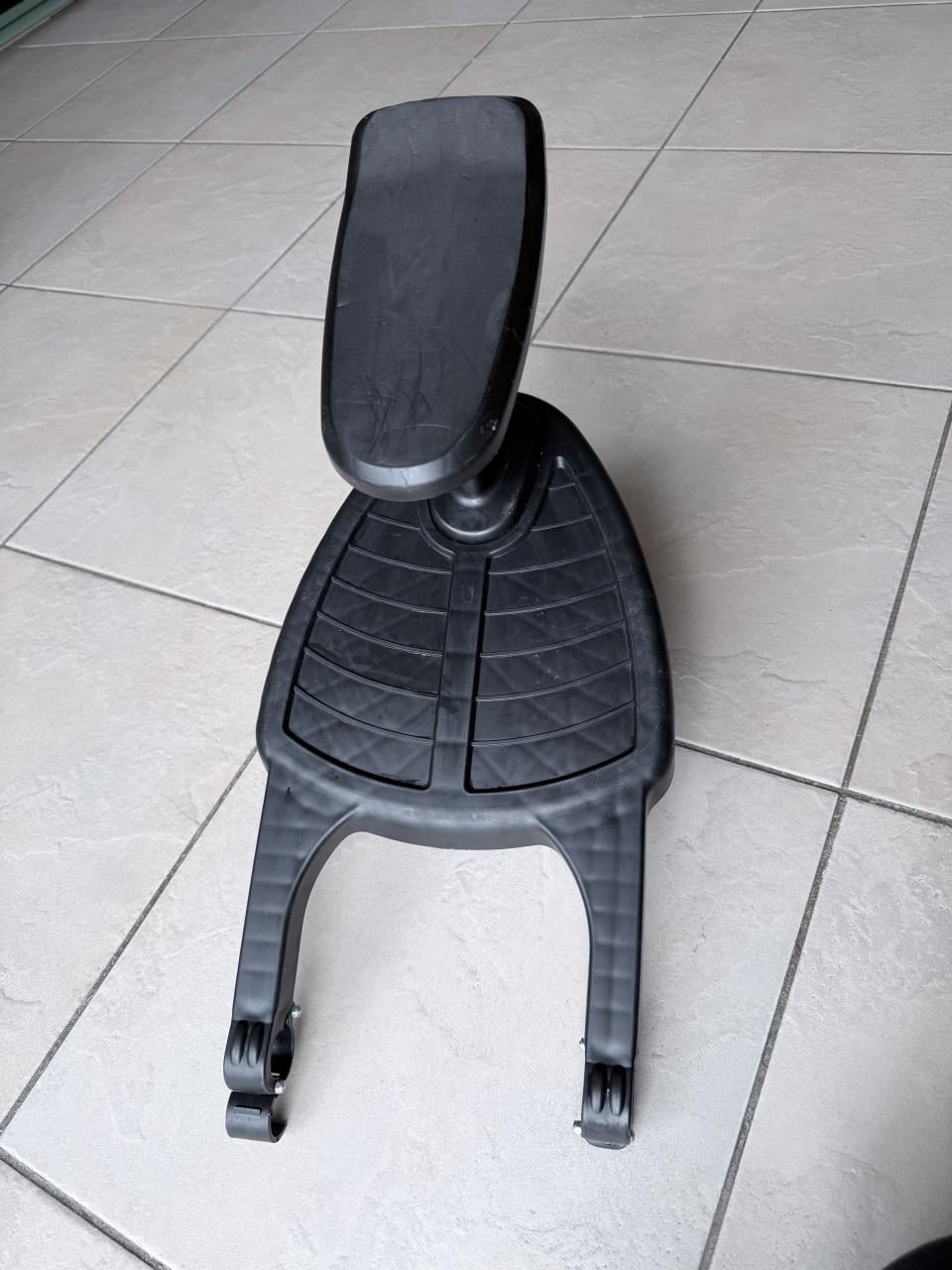 HeppieBabie meerijdplankje met zitje | 2-7 jaar | tot 25 kg | 360° wiel