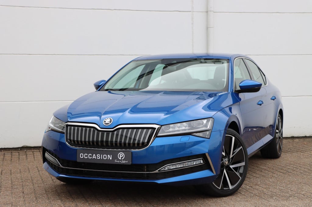 Skoda Superb 1.4 tsi iv business edition 218pk dsg6