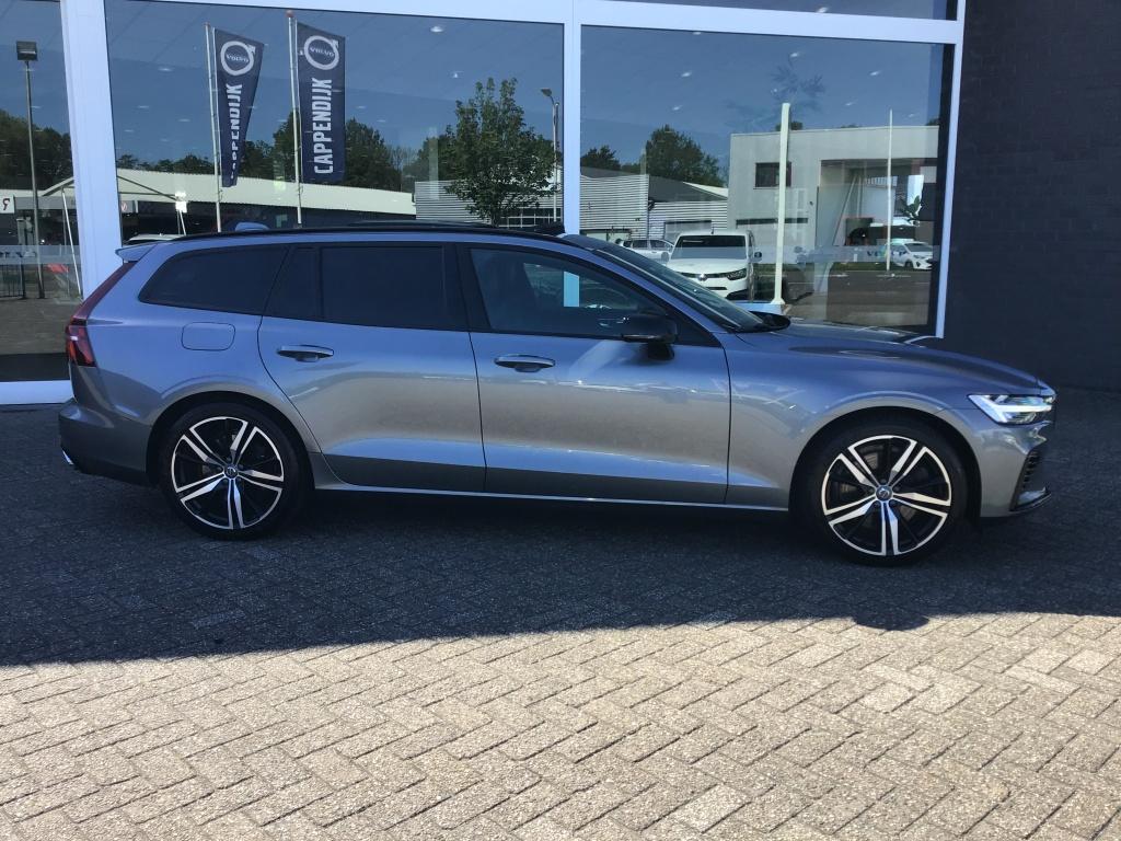 Volvo V60 t8 390pk awd r-design| full options ! trekhaak