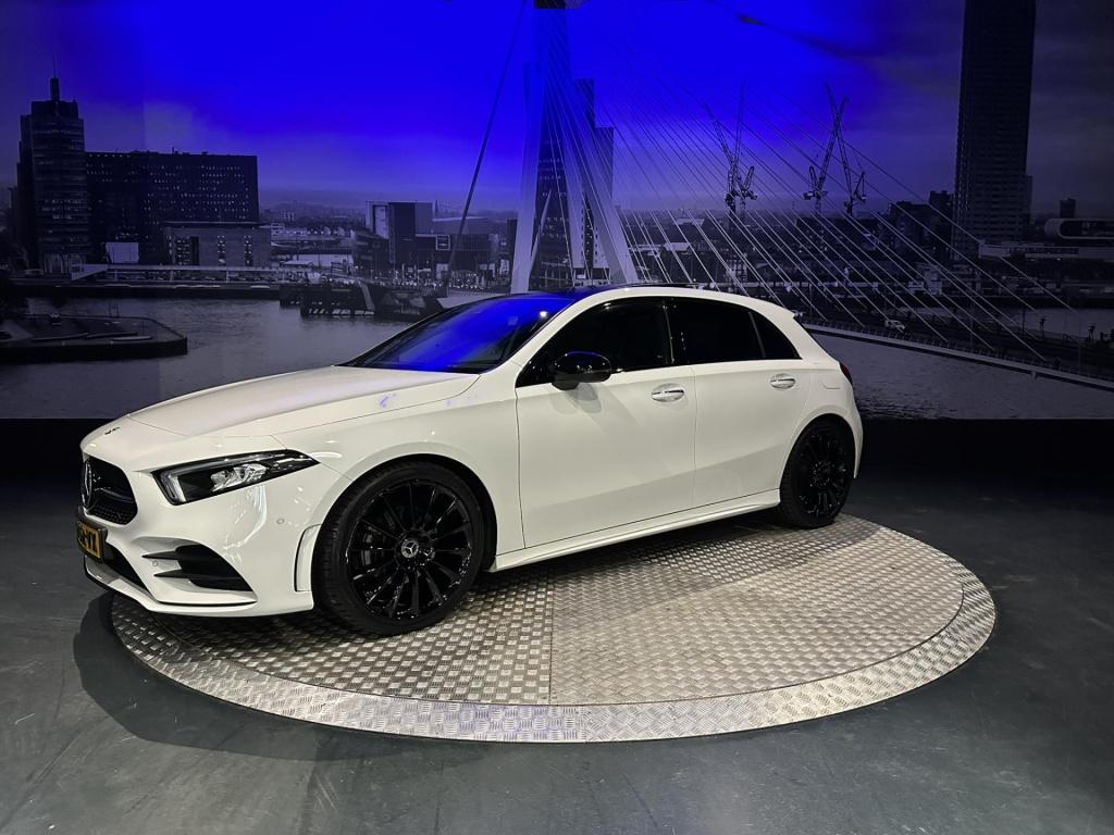 Mercedes-Benz A-Klasse 180 premium plus amg *pano*sfeer*camera*appconnect*