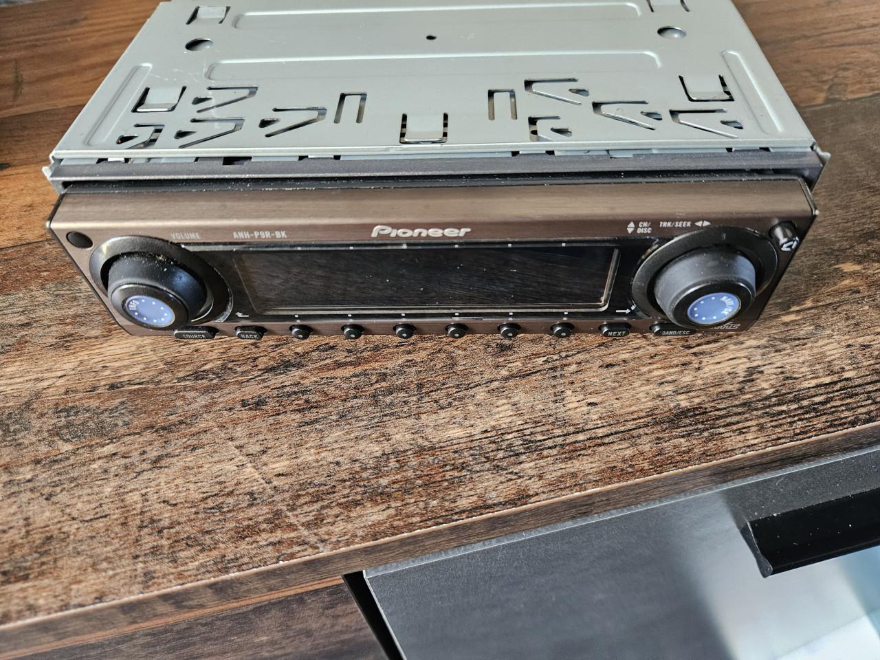 Vintage Pioneer ANH-P9R-BK Autoradio met CD-speler