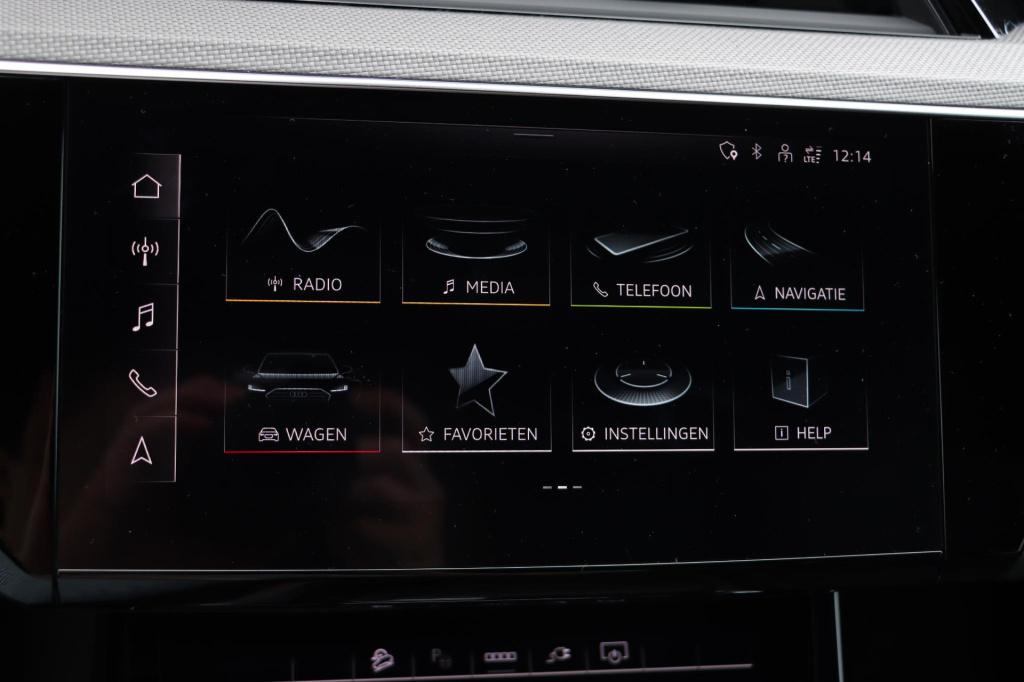 Audi E-tron sportback 55 quattro black edition 95 kwh 408pk s-line | soh 94